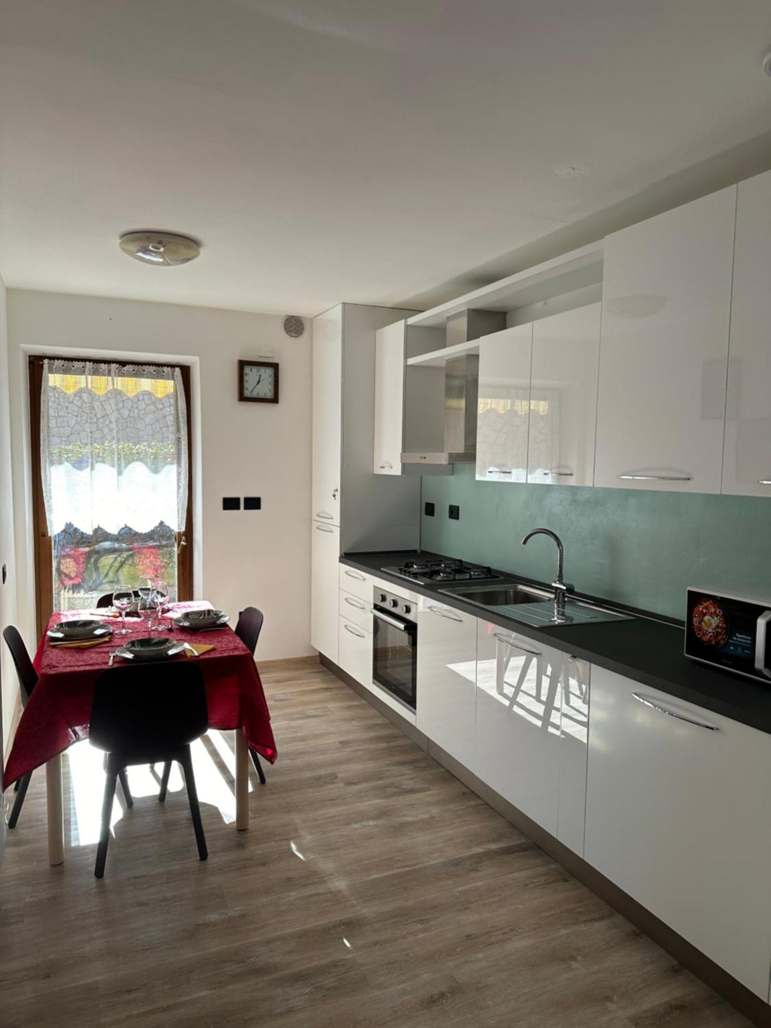 Casa Vacanza La Croseta Trento Kültér fotó